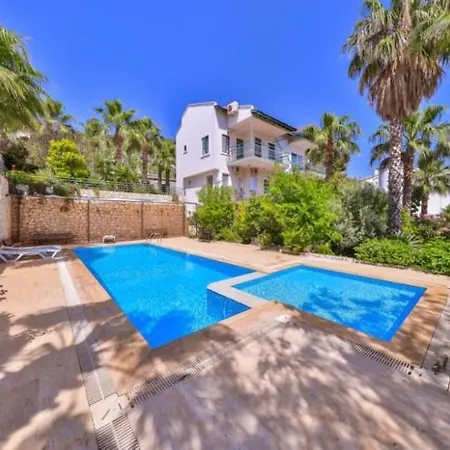 Apartment Kas'ta Bahce Kati Doublex Keyifi