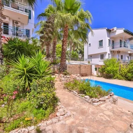 Kas'ta Bahce Kati Doublex Keyifi Apartment *