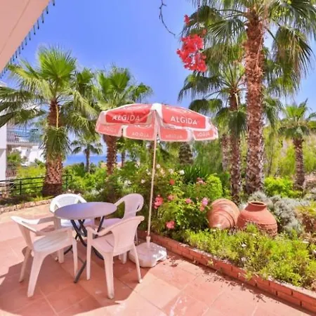 Kas'ta Bahce Kati Doublex Keyifi Apartment Kas